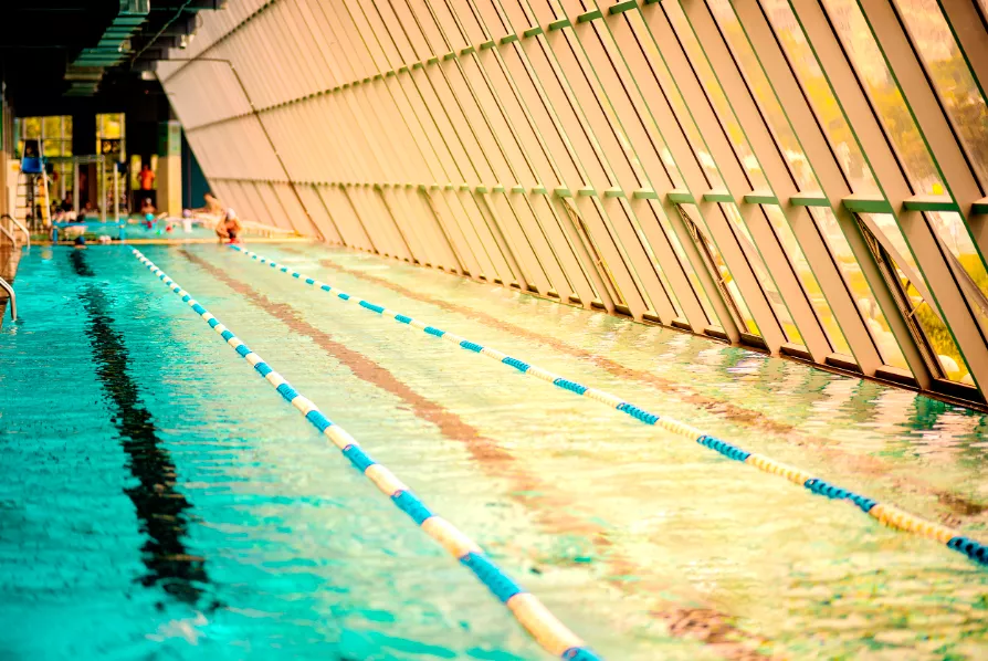 湖南成人混凝土钢结构游泳池项目